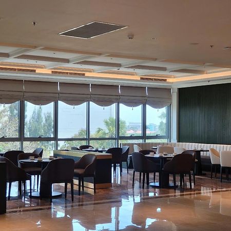 Cosmo Stars Hotel Bac Lieu エクステリア 写真